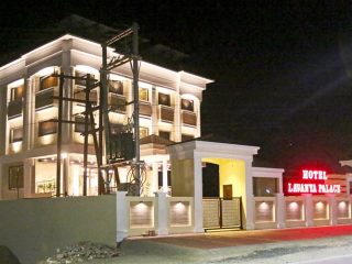 hotel lavanya palace